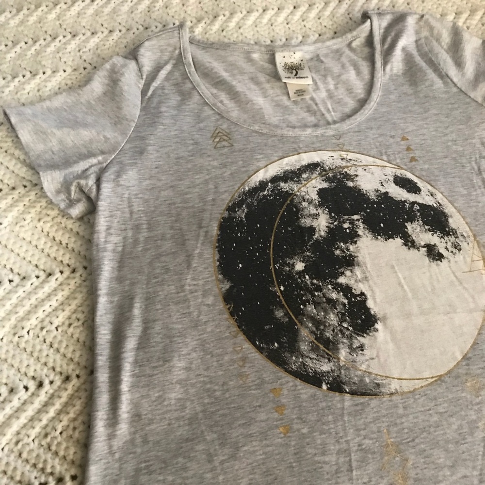 Self Esteem Moon Decal Gray T-Shirt w Gold Details